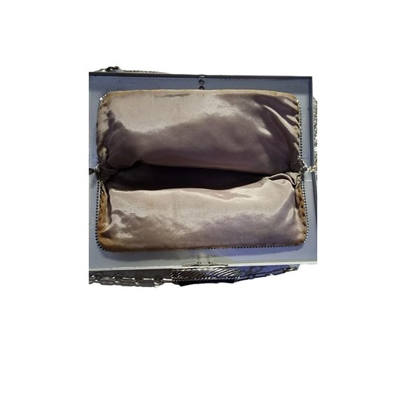 Vintage Whiting & Davis Mesh Bag Glass Closure #2982 (A4212) - Picture 5 of 6